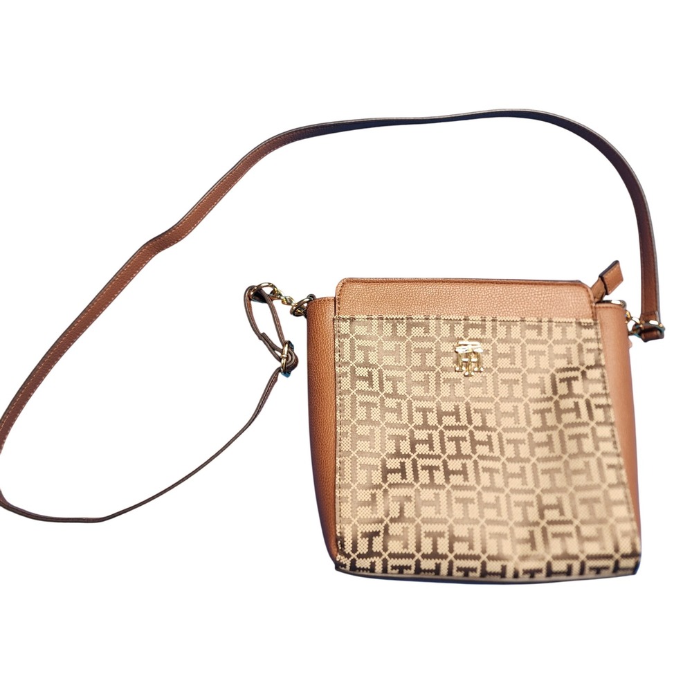 NWOT Tommy Hilfiger Monogram Crossbody Tan Brown Gold Hardware Adjustable‎ Strap